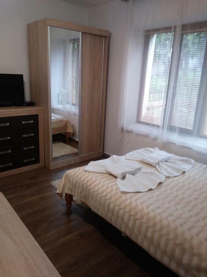 Guest House Emmy Trigrad Εξωτερικό φωτογραφία